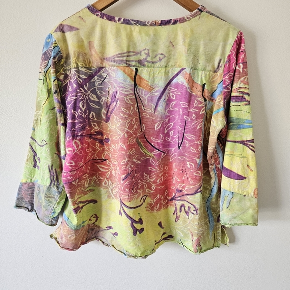 Parsley and sage colorful top - Picture 3 of 7